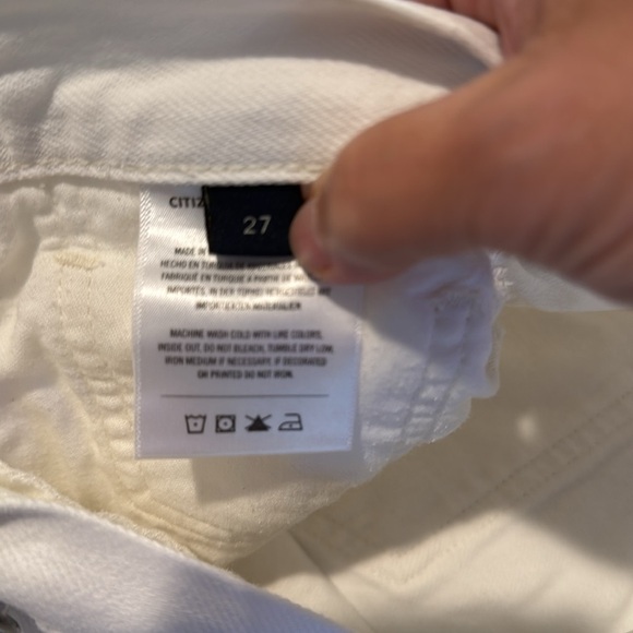 CITIZENS OF HUMANITY - CAMILLA FRAYED HEM SHORT STARLIGHT - Picture 9 of 10